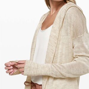 Lululemon Athletica Calm and collected wrap